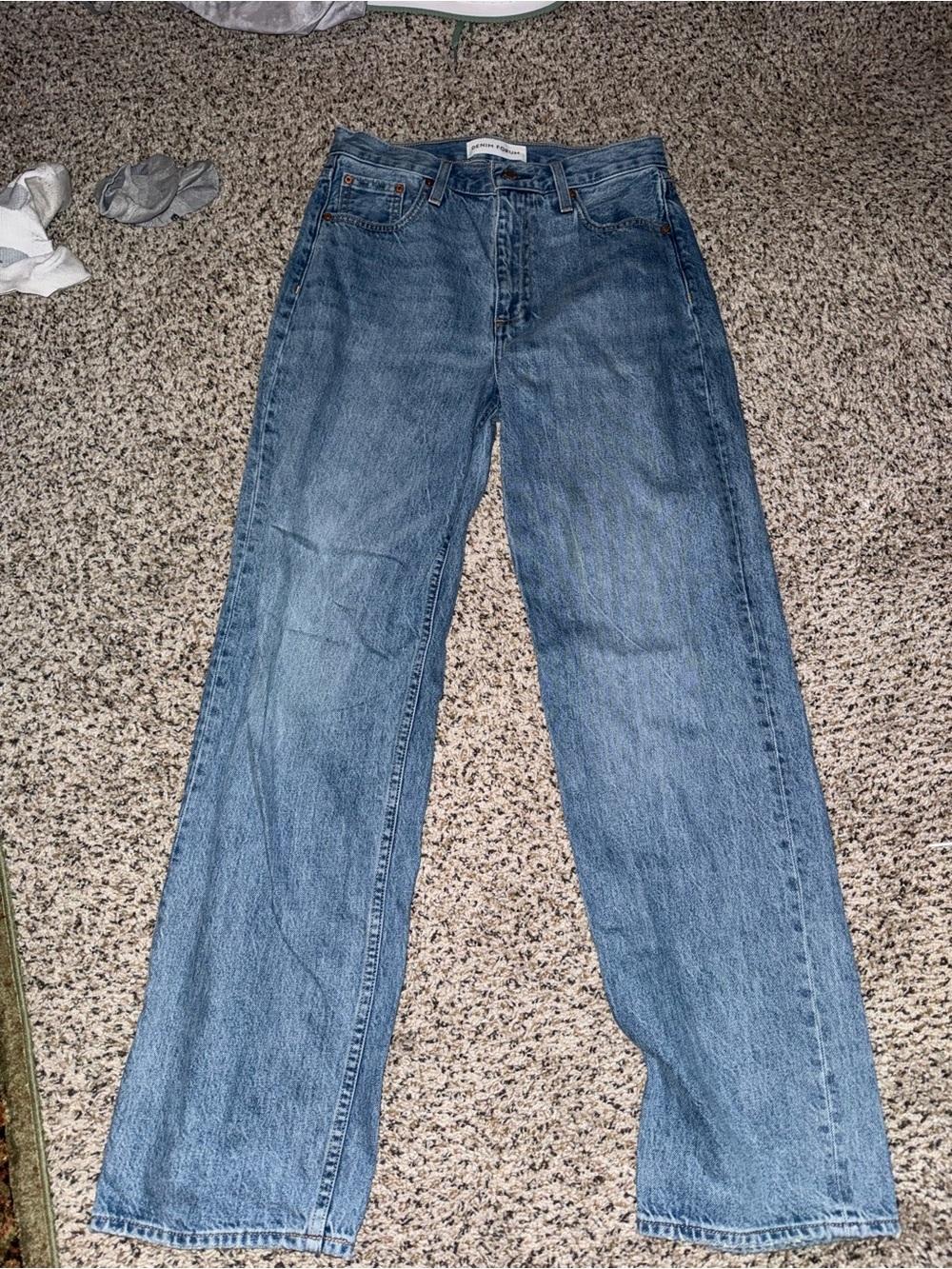 Aritzia Low Rise Wide-Leg Jeans in Medium Blue Wash⭐️ Used - like new⭐️